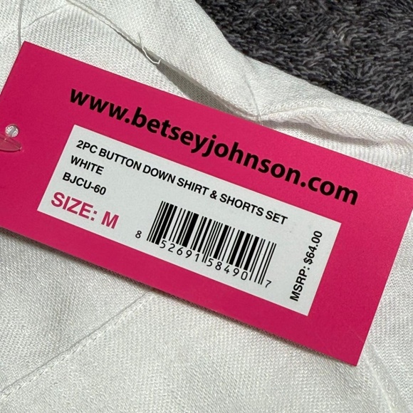 NWT Betsey Johnson 2 Piece Button Down Shirt & Short Set White Size Medium - Picture 9 of 13